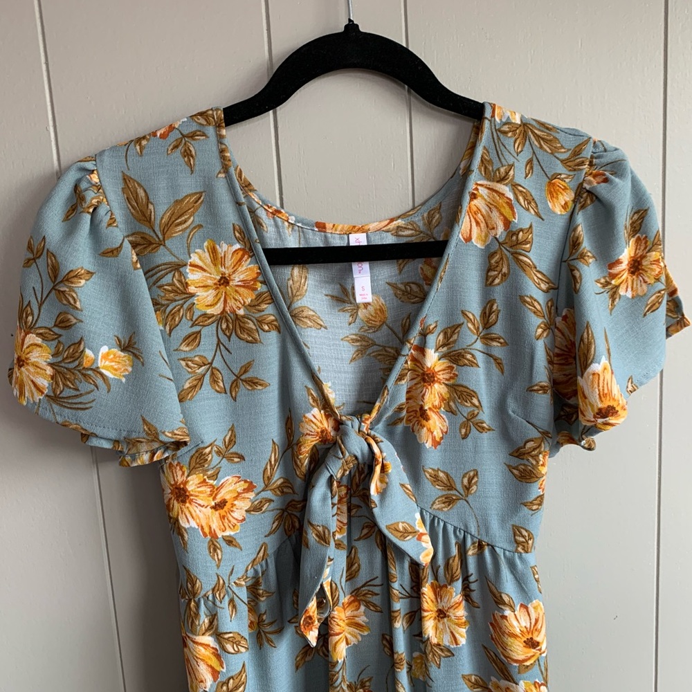 XHILARATION FLORAL V-Neck DRESS - Picture 5 of 11